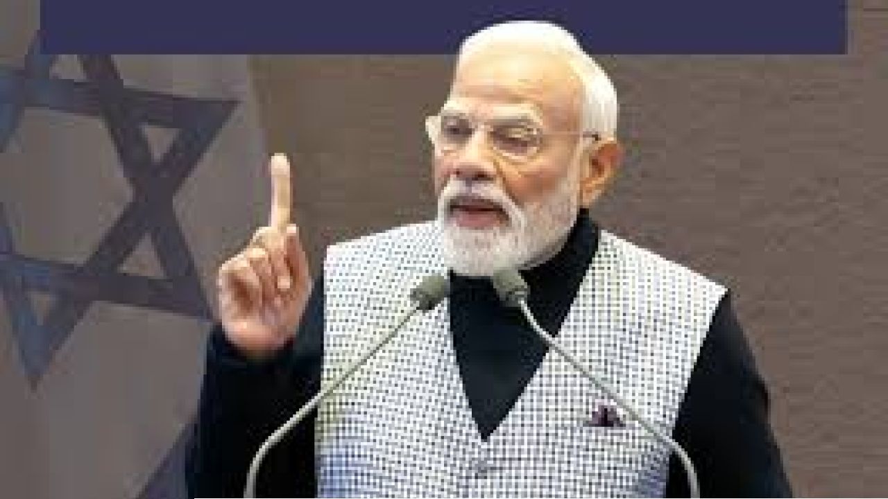 মধ্যপ্রাচ্যে যুদ্ধের উত্তাপ, দিল্লিতে জরুরি বৈঠক! বড় সিদ্ধান্তের মুখে কেন্দ্র