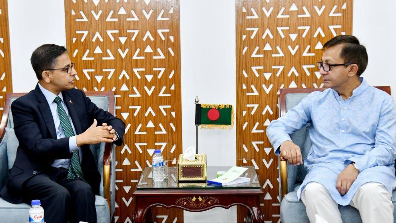 বাংলাদেশীদের জন্য দ্রুত স্বাভাবিক হতে পারে ভিসা কার্যক্রম, জানালেন ভারতের হাইকমিশনার