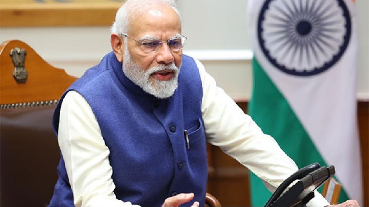 পশ্চিম এশিয়া নিয়ে &lsquo;অত্যন্ত উদ্বিগ্ন&rsquo; নয়াদিল্লি, ওমান ও কুয়েতের রাষ্ট্রপ্রধানদের ফোন মোদীর