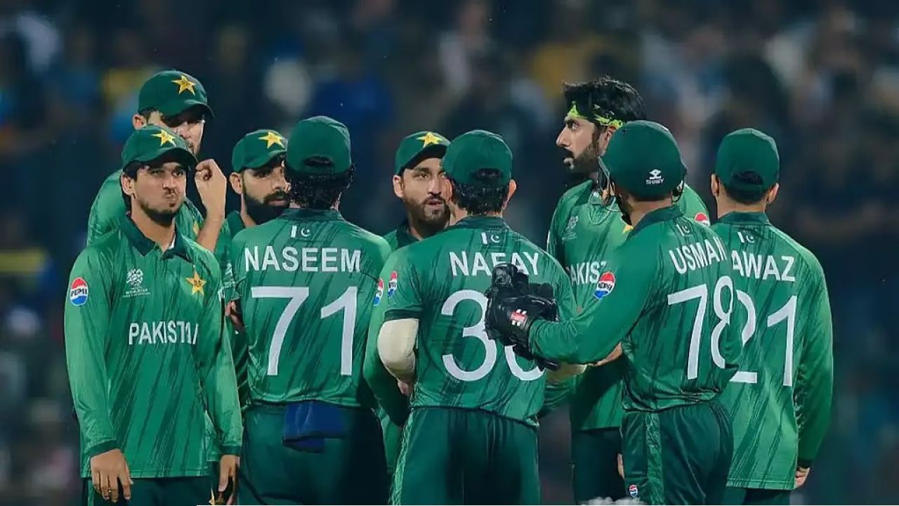 বিশ্বকাপের মাঝেই যৌন হেনস্থার অভিযোগ! পাক ক্রিকেটারের কাণ্ডে উত্তাল শ্রীলঙ্কা, মুখ পুড়ল পিসিবির