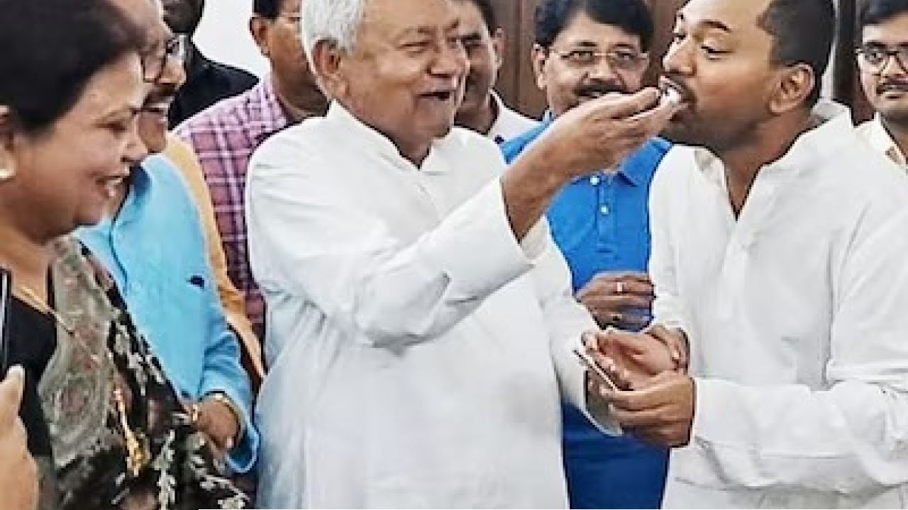 রাজনীতিতে নীতীশ-পুত্রের অভিষেক! JDU-তে যোগ নিশান্তের, তিনিই কি বিহারের পরবর্তী উপমুখ্যমন্ত্রী?
