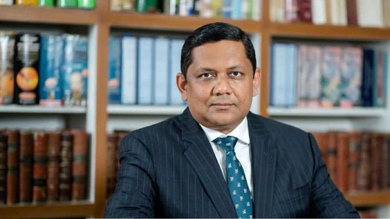 ঢাকার চিঠি: তৃতীয় বিশ্বযুদ্ধ কি শুরু, এখন বাংলাদেশ কি করবে?