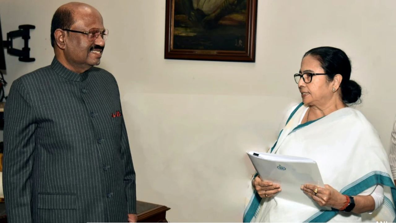প্রাক্তন রাজ্যপাল বোসের সঙ্গে সাক্ষাৎ, &lsquo;অবিচার হয়েছে&rsquo; বললেন মমতা