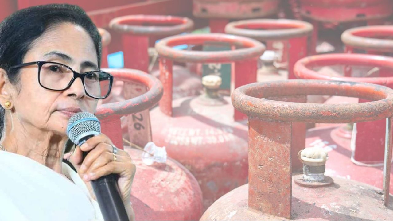 এলপিজি সঙ্কট নিয়ে কেন্দ্রের ‘ভুল সিদ্ধান্ত’কে বিঁধে জরুরি বৈঠক মমতার!