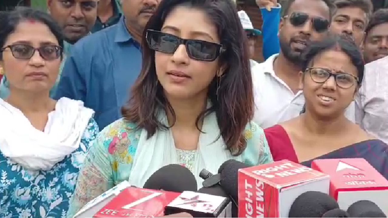 টিকিট পাওয়া নিয়ে জল্পনার মাঝেই লাভলীর ‘শক্তি প্রদর্শন’! সোনারপুরে বিশাল বাইক র‍্যালি বিধায়কের