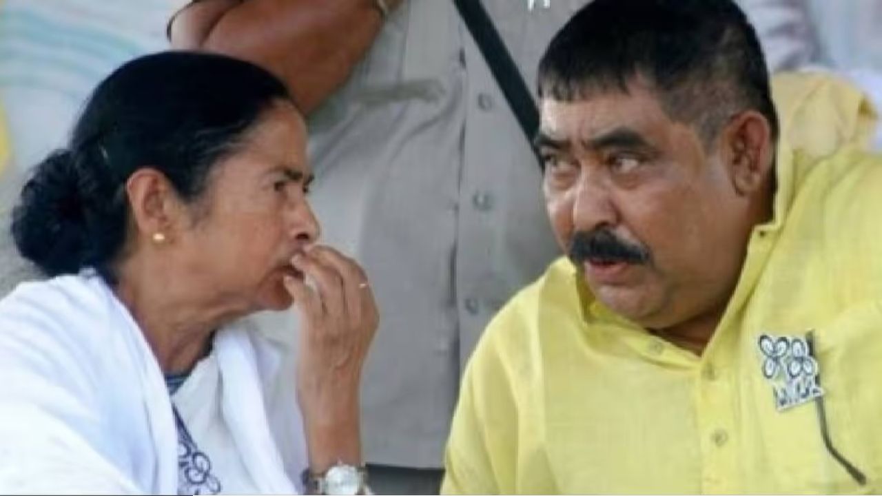 ‘আসল প্রার্থী মমতা বন্দ্যোপাধ্যায়ই’, ভোট ঘোষণা হতেই বীরভূমে স্বমহিমায় অনুব্রত মণ্ডল