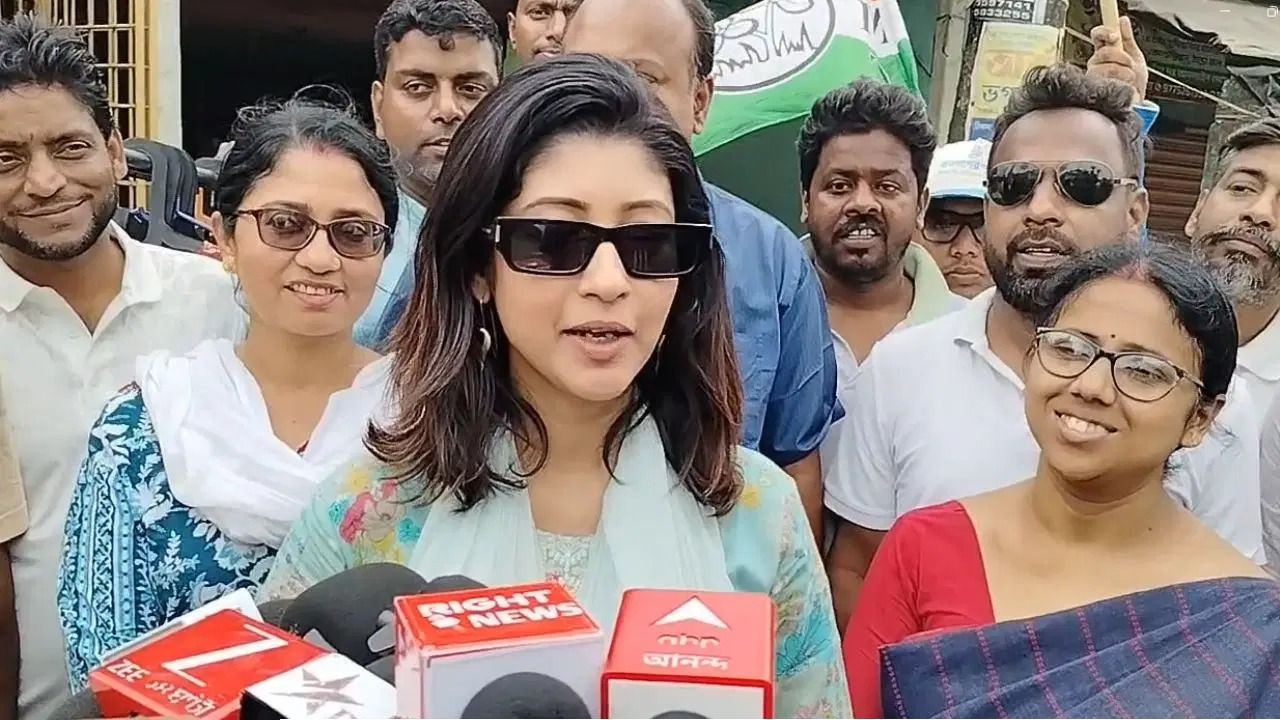 ভোটের মুখে সোনারপুরে বড় ভাঙন বিজেপি-সিপিএমে, লাভলির হাত ধরে ঘাসফুল শিবিরে উপচে পড়া ভিড়!