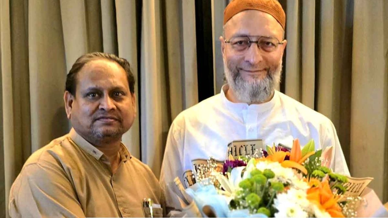 ‘বড় ভাই’ ওয়েইসিকে আলিঙ্গন হুমায়ুনের! মিম-এজেইউপি আঁতাতে বাংলার মসনদে কি পদ্ম ফুটবে?