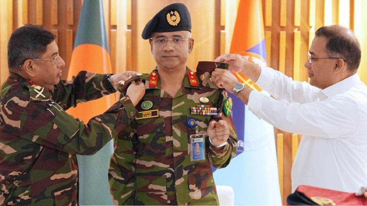 দিল্লি সফরের পরেই ইসলামাবাদে বাংলাদেশের গোয়েন্দা প্রধান! ভারতের কড়া নজরদারিতে রশিদের পাকিস্তান সফর