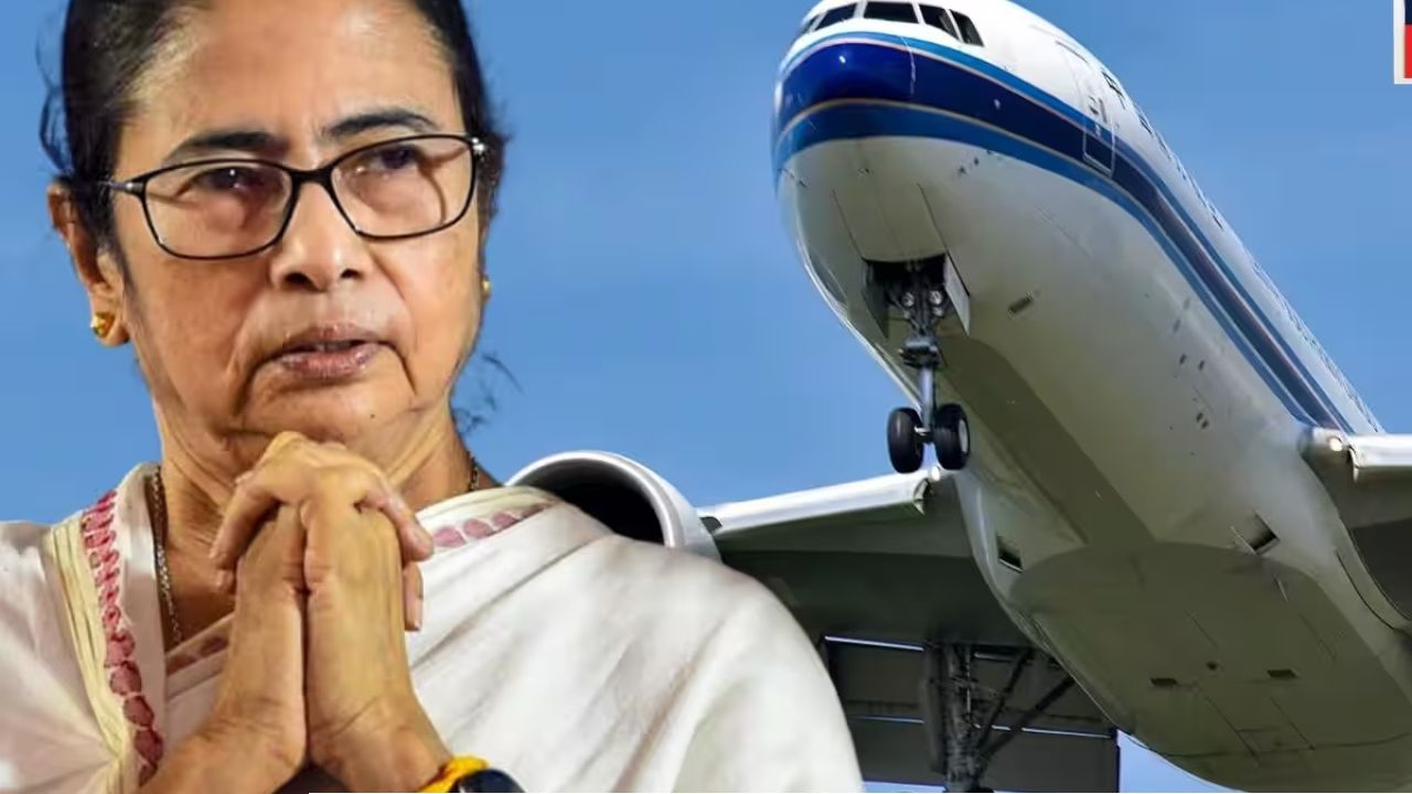 আকাশে ওটা কী? মমতার চপারের সামনে রহস্যময় ড্রোনের হানা! মালদহে ষড়যন্ত্রের ইঙ্গিত মুখ্যমন্ত্রীর?