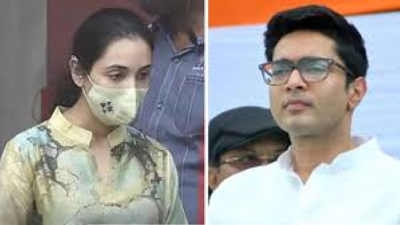 অভিষেক-রুজিরার গাড়ি তল্লাশির &lsquo;গোপন&rsquo; নির্দেশ? কমিশনে হোয়াটসঅ্যাপ চ্যাট ফাঁসের নালিশ জানাল তৃণমূল!