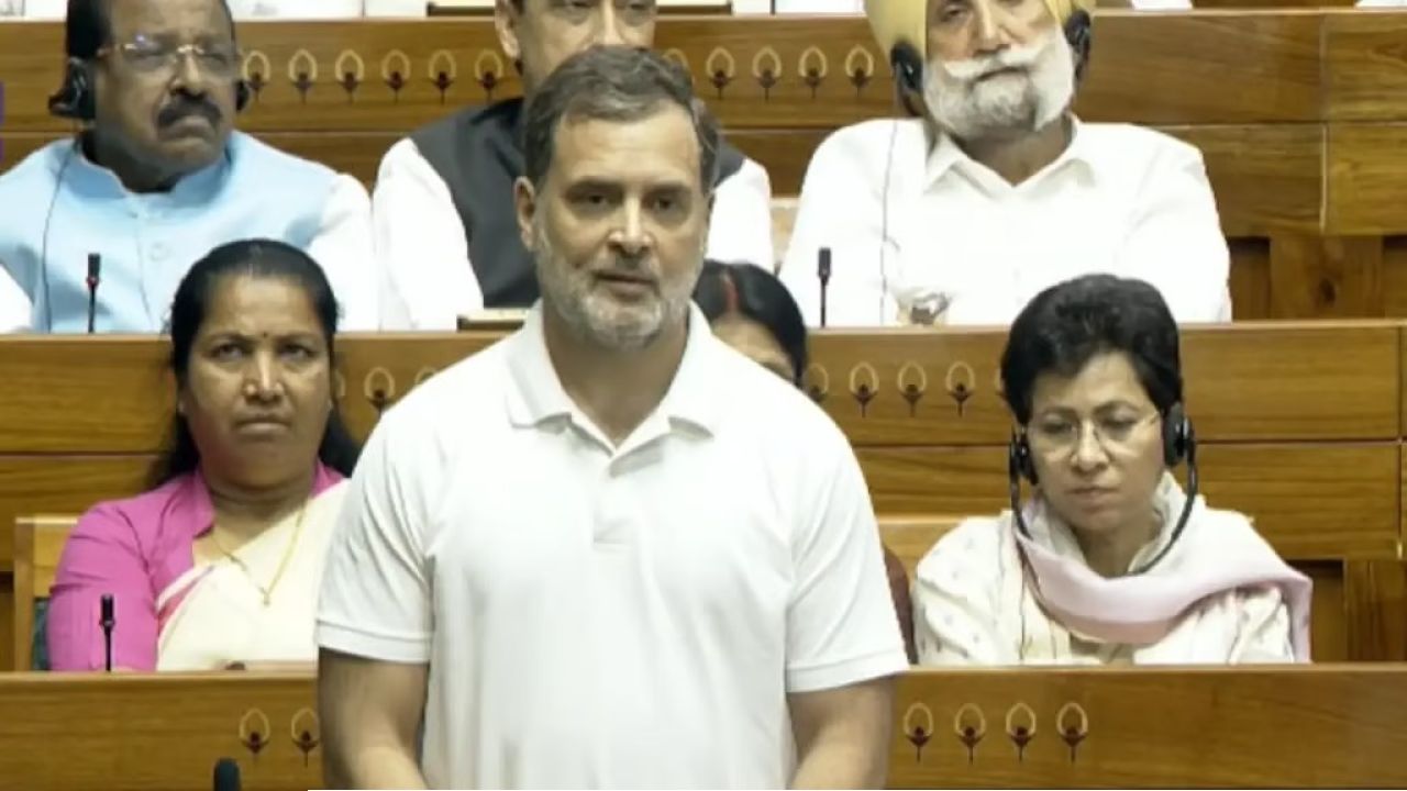 &lsquo;এটা তো দেশবিরোধী আইন!&rsquo; মোদী সরকারের নতুন বিলে রণংদেহি রাহুল