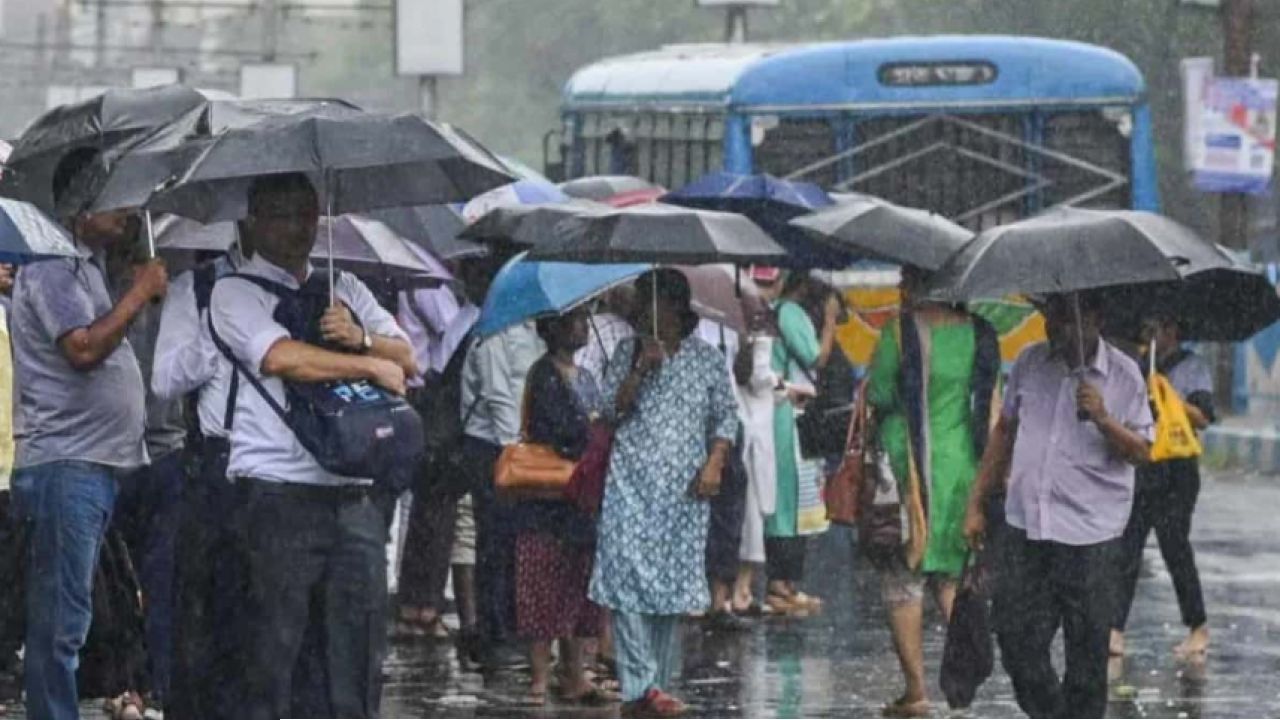 রবি থেকে রাজ্যে কালবৈশাখীর অরেঞ্জ অ্যালার্ট, মৎস্যজীবীদের সমুদ্রে যেতে নিষেধাজ্ঞা