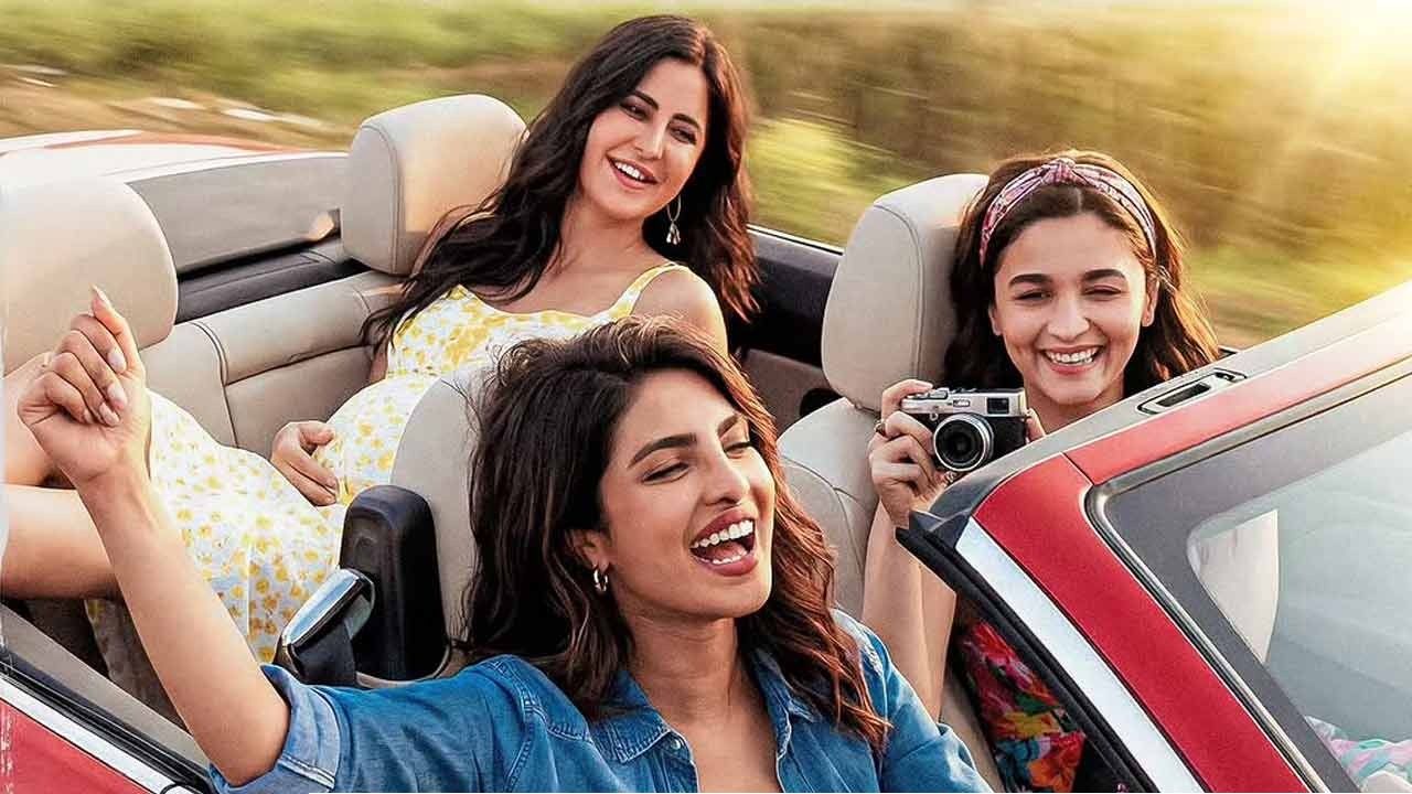 &lsquo;জি লে জরা&rsquo; থেকে কি বাদ পড়ছেন আলিয়া-ক্যাটরিনা-প্রিয়াঙ্কারা? কাস্টিং বদল নিয়ে অবশেষে মুখ খুললেন ফারহান