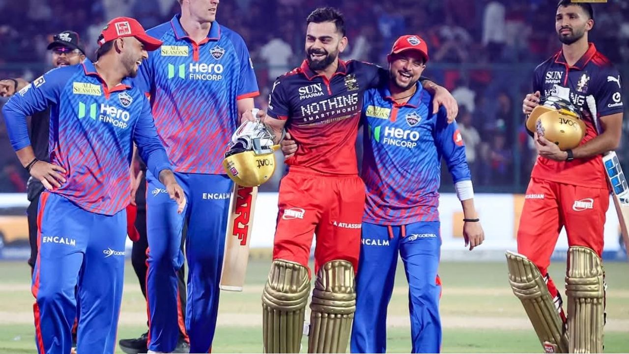 আইপিএলের মুকুটে নতুন পালক! ৯০০০ রানের মাইলফলক ছুঁয়ে ধরাছোঁয়ার বাইরে ‘কিং’ কোহলি