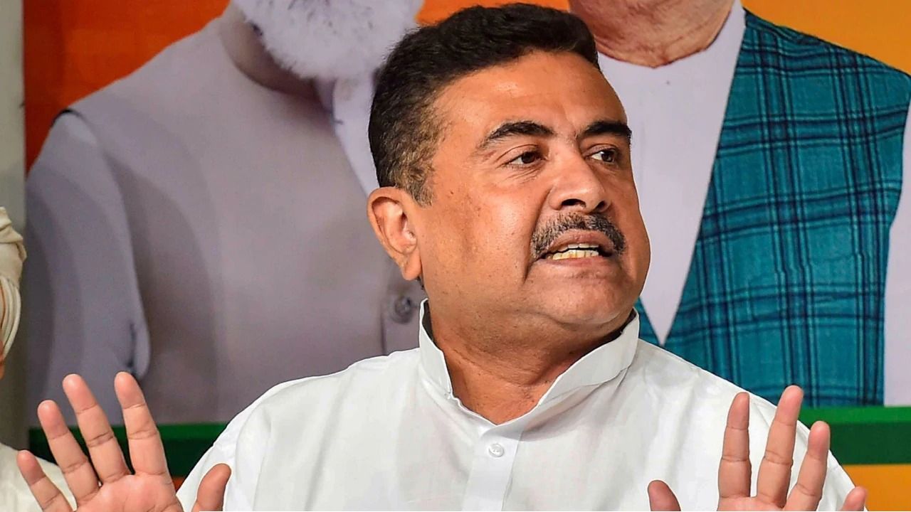 শহরের সমস্ত অবৈধ কারখানার বিদ্যুৎ-জলের লাইন কাটার নির্দেশ মুখ্যমন্ত্রীর!