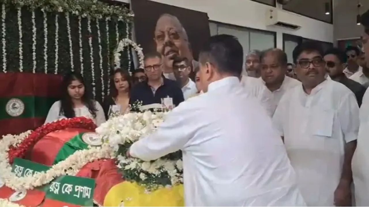 ‘টুটুবাবু মানেই মোহনবাগান!’ ময়দানের মহাতারকাকে শেষ বিদায় জানিয়ে আবেগঘন মুখ্যমন্ত্রী শুভেন্দু