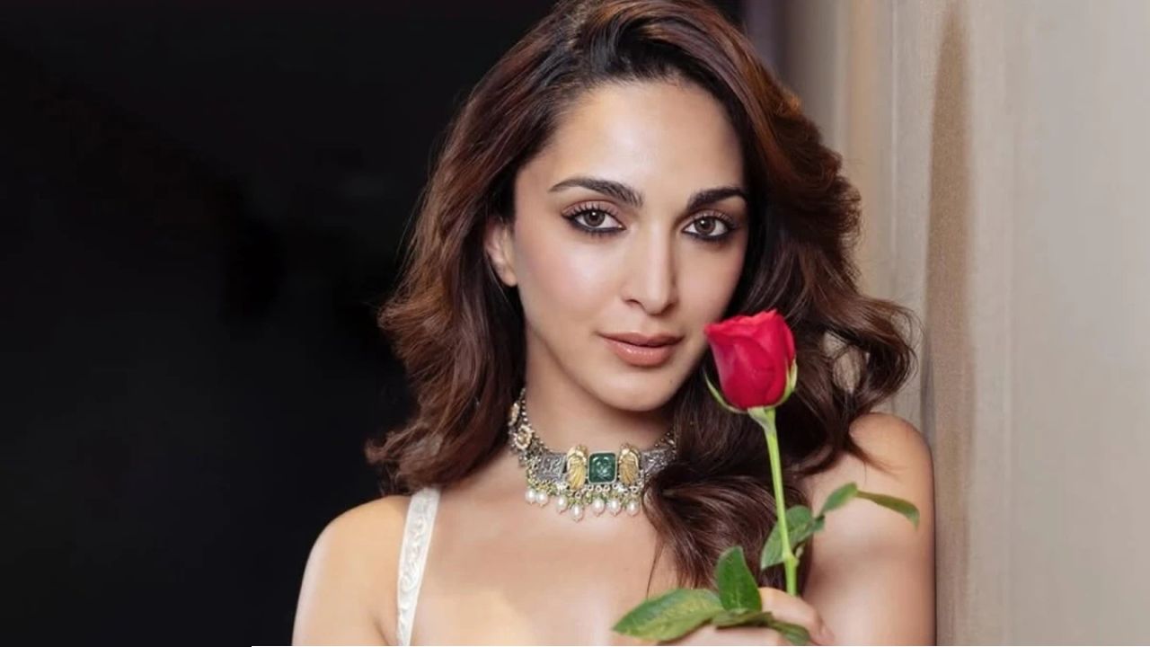 &lsquo;মেয়ে একাধিক প্রেম করলেও আপত্তি নেই!&rsquo; মডার্ন মাদার কিয়ারার মন্তব্যে তোলপাড় নেটপাড়া
