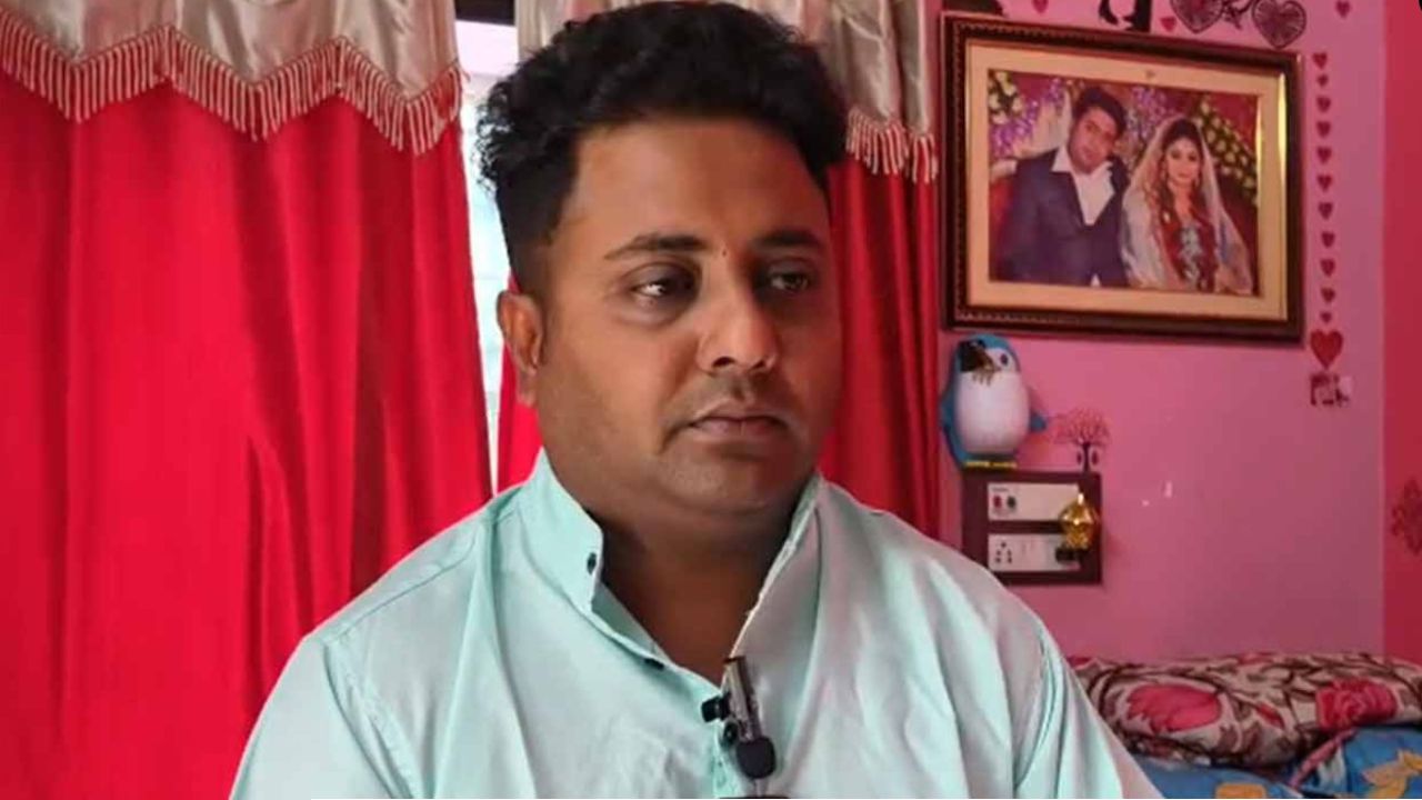 ভোটার তালিকায় ছিলেন ‘মৃত’, এবার খোদ জীবিত কাউন্সিলরকেই পুরানো মারধরের মামলায় তুলল পুলিশ!