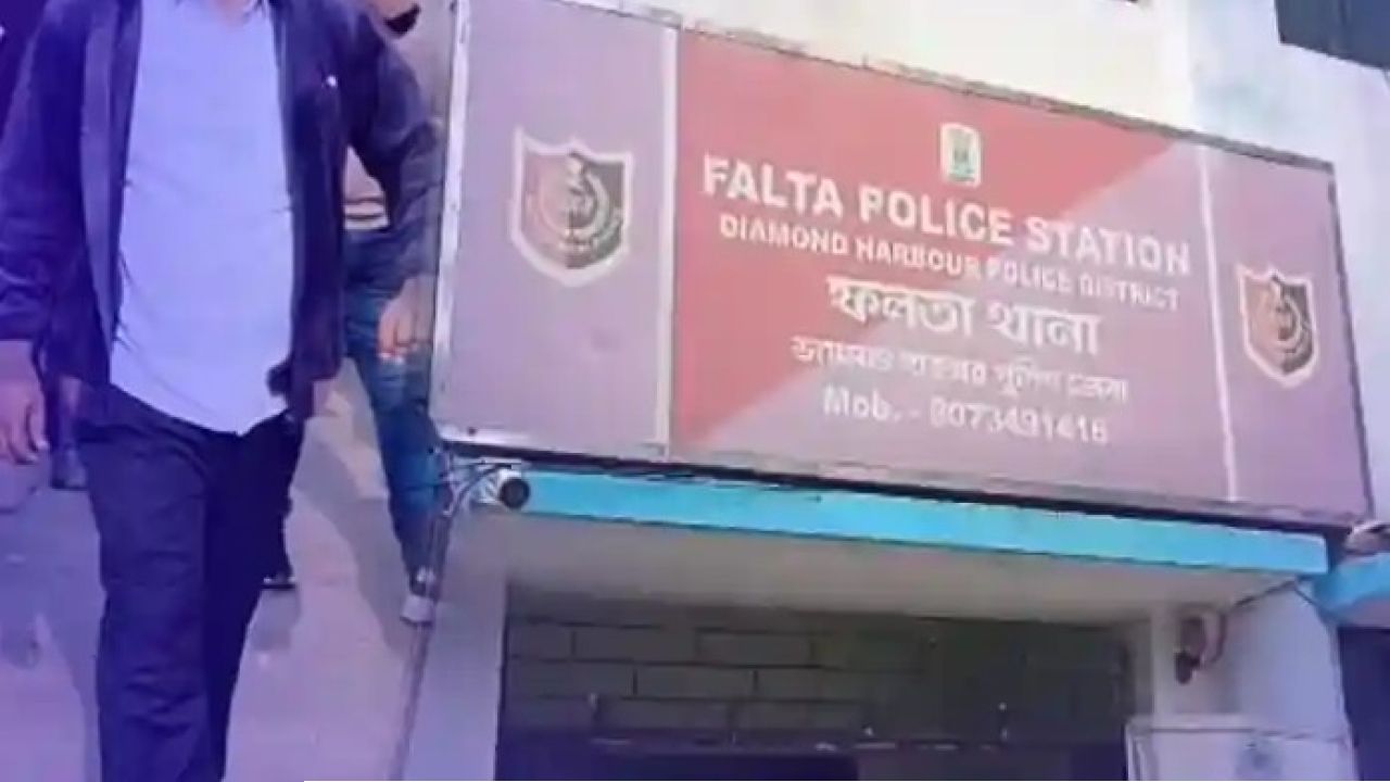 ভোট চলতেই ফলতায় বড় ধামাকা! এবার খোদ জাহাঙ্গিরের ‘ডান হাত’কে গ্রেফতার করল পুলিশ