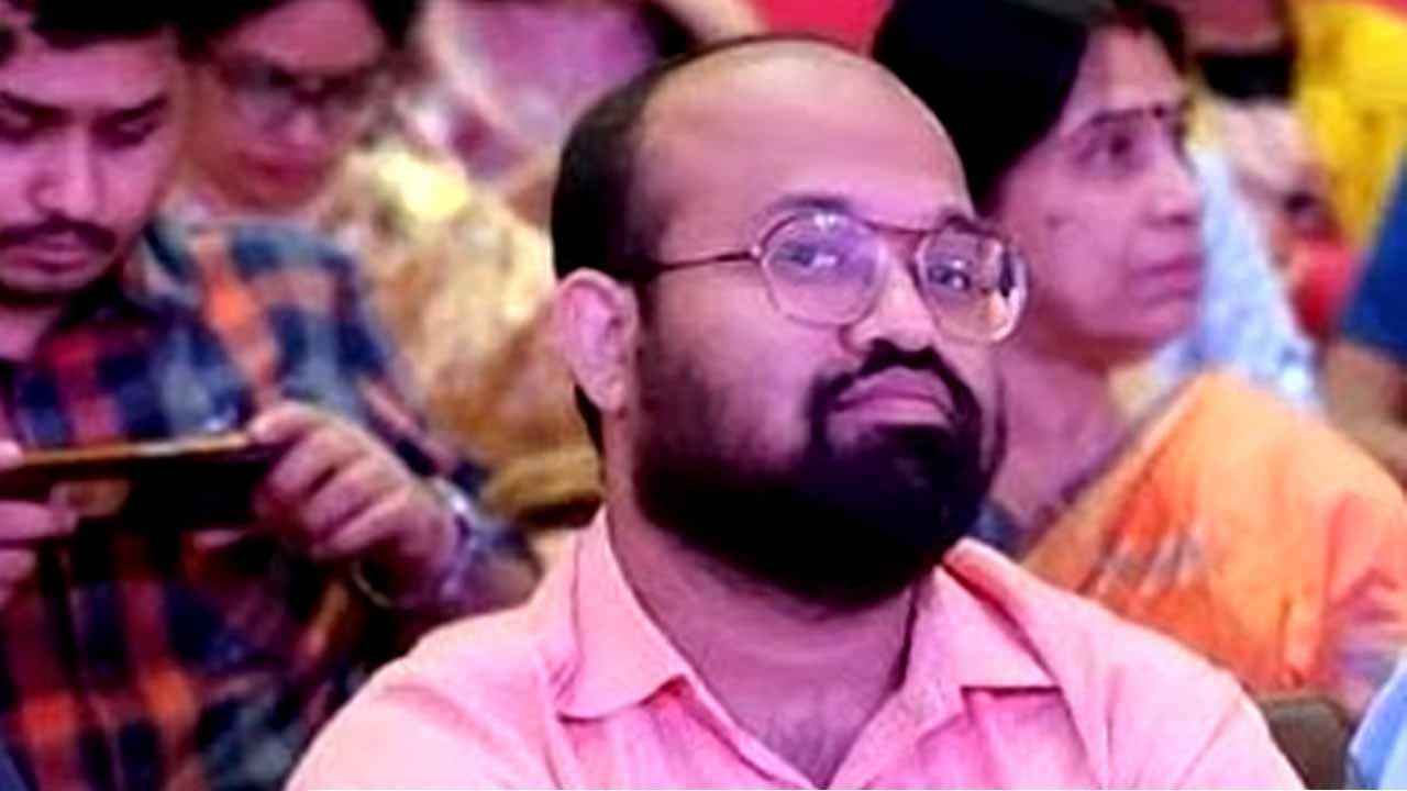 আর জি কর ফাইলস খুলতেই অ্যাকশন অন! &lsquo;থ্রেট কালচারের হোতা&rsquo; অভীকের বিরুদ্ধে জোড়া তদন্তের নির্দেশ