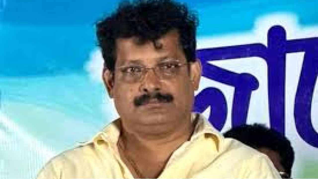 জোড়া এফআইআর-এর চাপ, ওড়িশা সীমান্তে আটক গাড়ি! কোটি কোটি টাকার হকার-কেলেঙ্কারিতে এবার ‘ফেরার’ কাউন্সিলর সুশান্ত