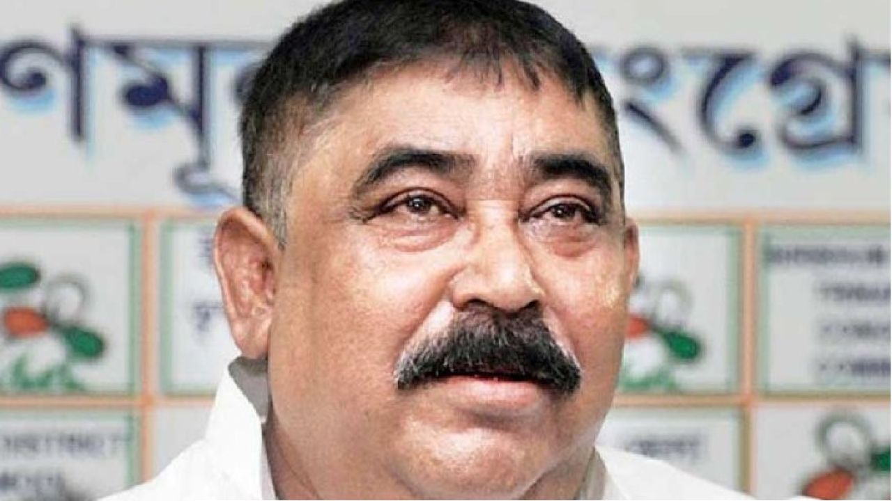 &lsquo;সম্মান না পেলে আর তৃণমূলে নয়!&rsquo; আইপ্যাককে কাঠগড়ায় তুলে বিস্ফোরক অনুব্রত, এবার কি তবে ভাঙন বীরভূমেও?