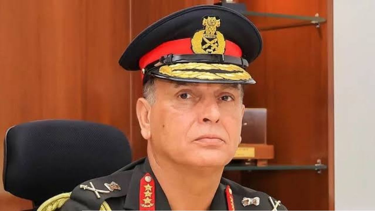  ভাইস চিফ থেকে আর্মি চিফ, চার দশকের অভিজ্ঞতায় সেনার নতুন দায়িত্বে ধীরজ শেঠ