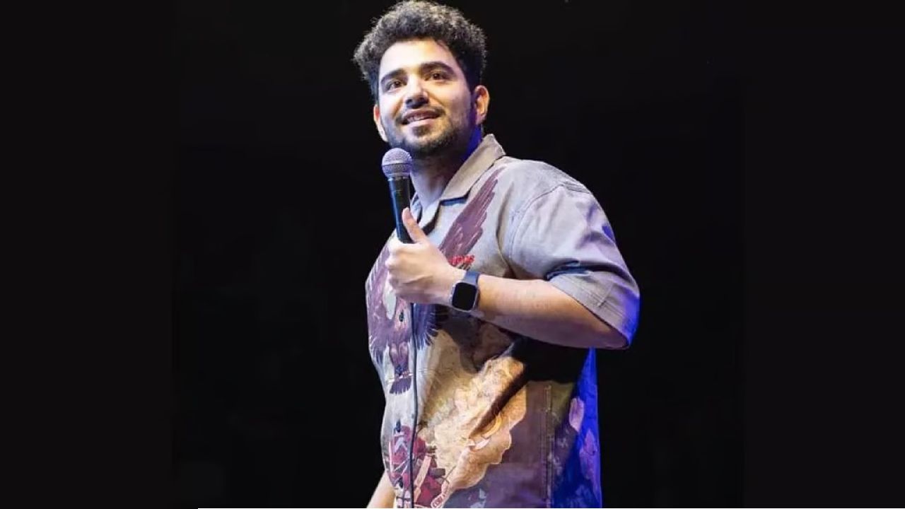নেটফ্লিক্সের মাত্র একটা শো থেকেই ২০ কোটি পকেটস্থ করলেন সময় রায়না? কৌতুকশিল্পীর বিপুল ব্যাংক ব্যালেন্স দেখে চোখ কপালে নেটিজেনদের!