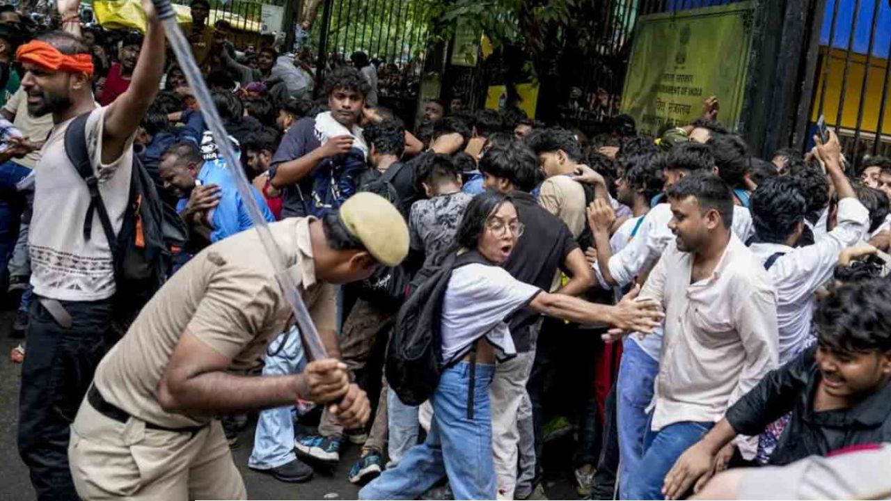 রাজধানীর রাজপথে আন্দোলন রুখতে ৭ রাউন্ড পেলেট গান জওয়ানের, বিস্ফোরক প্রাথমিক তদন্ত