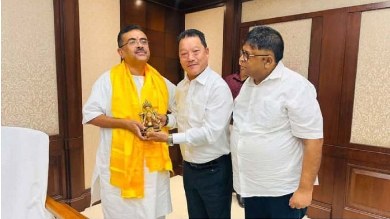 স্থায়ী বিকল্প চান গুরুং, দুর্নীতির ফাইল খোলার দাবিতে মুখ্যমন্ত্রীর শরণে মোর্চা