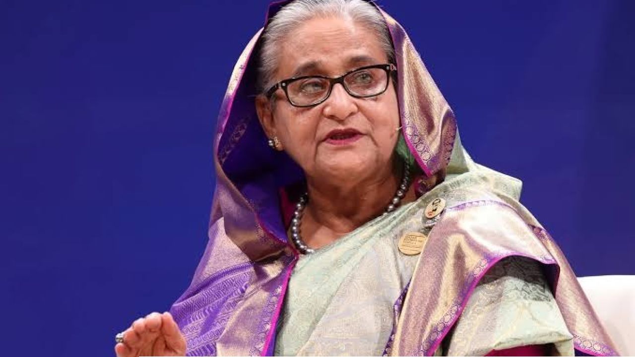 মৃত্যুদণ্ড মাথায় নিয়ে দেশে ফিরছেন শেখ হাসিনা! ‘মেরেই ফেলুক’, ডিসেম্বরেই আত্মসমর্পণের বার্তা