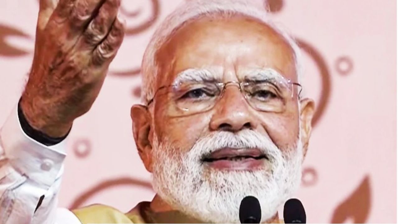 তরুণ প্রজন্মকে মোদীর বড় বার্তা, প্রধানমন্ত্রীর ‘ক্ষমা’ পেতেই সুর বদল নাবালিকার!