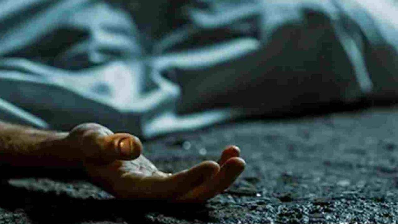 ভাতের পাত থেকে ডেকে নিয়ে গিয়ে যুবককে নৃশংস ‘খুন’, রক্তাক্ত দেহ মিলল মাঠে!