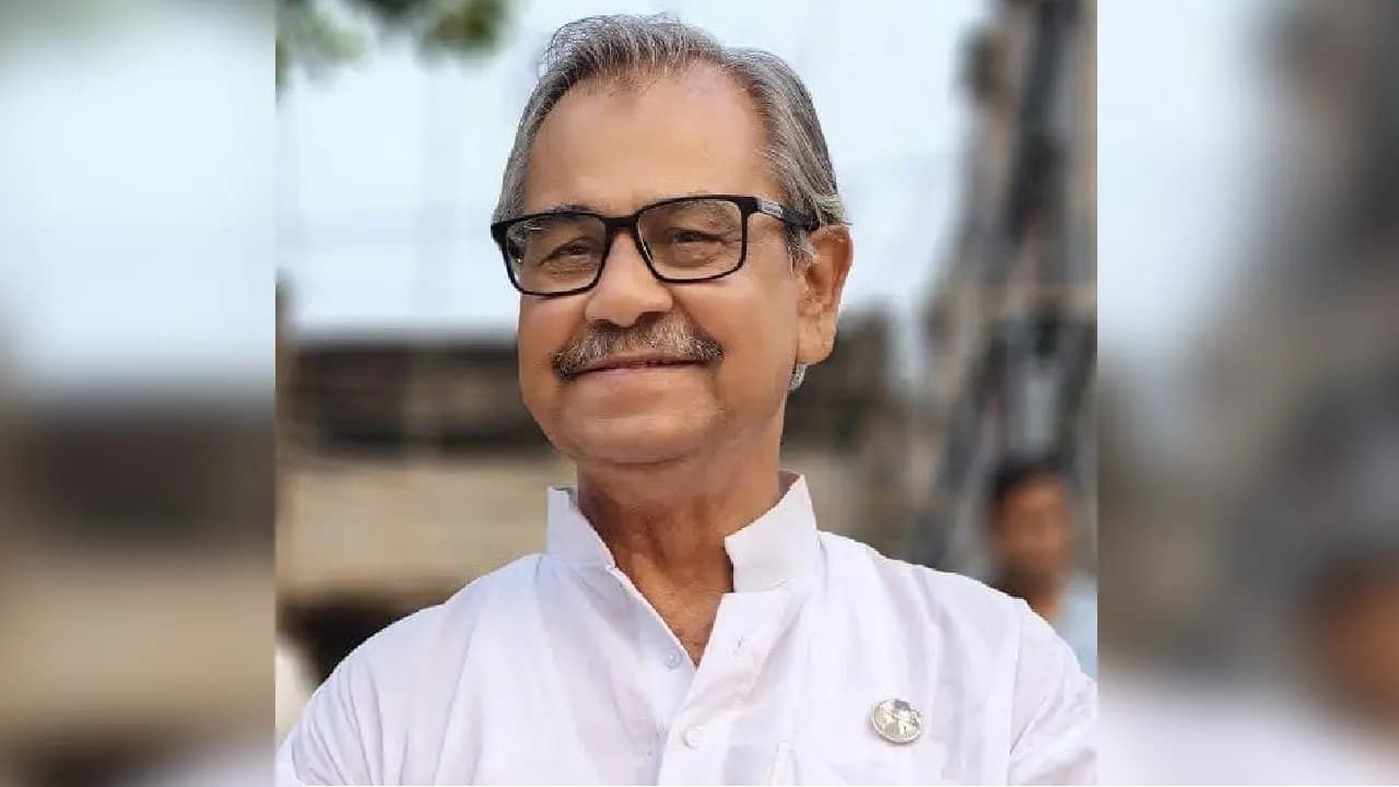  ‘রাজনীতিতে আসাই ভুল হয়েছে!’ দলীয় কার্যালয়ে প্রাক্তন কৃষিমন্ত্রীর রহস্যমৃত্যু, বিস্ফোরক চিঠিতে ফাঁস কোন সত্য?