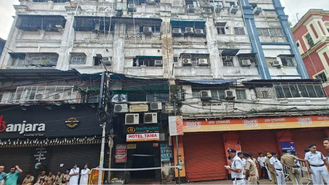 কলকাতা অগ্নিকাণ্ডের পর বড় অ্যাকশন! মির্জা গালিব স্ট্রিটের ১৩ হোটেল-রেস্তরাঁকে ২৪ ঘণ্টার ‘ডেডলাইন’ 