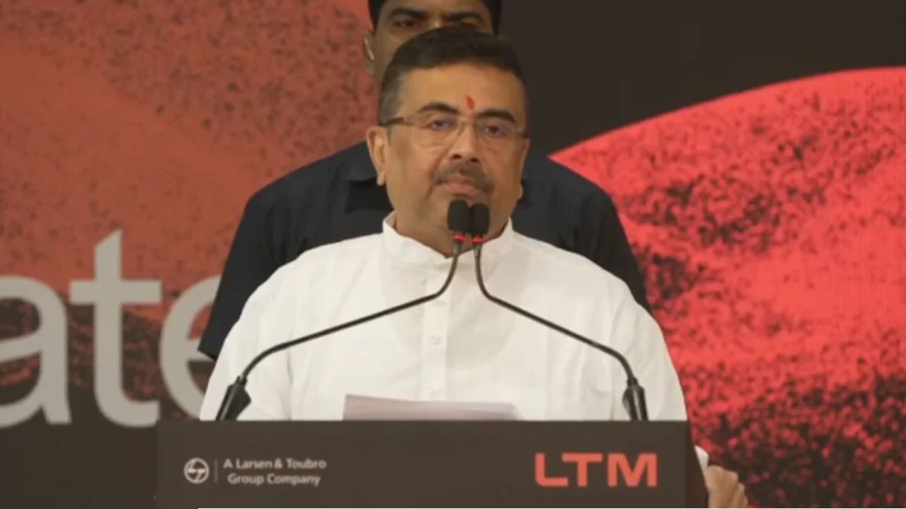 নিউটাউনে খুলল তথ্যপ্রযুক্তি সংস্থার বিশাল ক্যাম্পাস! বাংলায় বিনিয়োগ ও কর্মসংস্থানে বড় বার্তা মুখ্যমন্ত্রীর