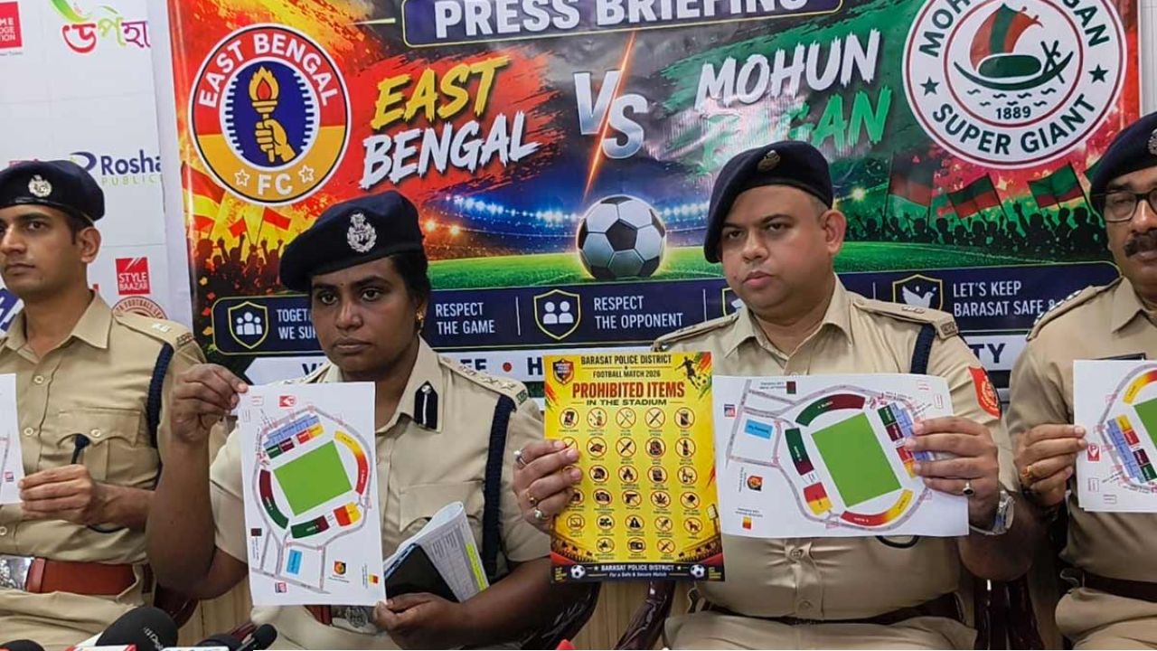 আট বছর পর বারাসতে 'বড় ম্যাচ'! ডার্বি ঘিরে শহর জুড়ে ত্রিস্তরীয় নিরাপত্তা