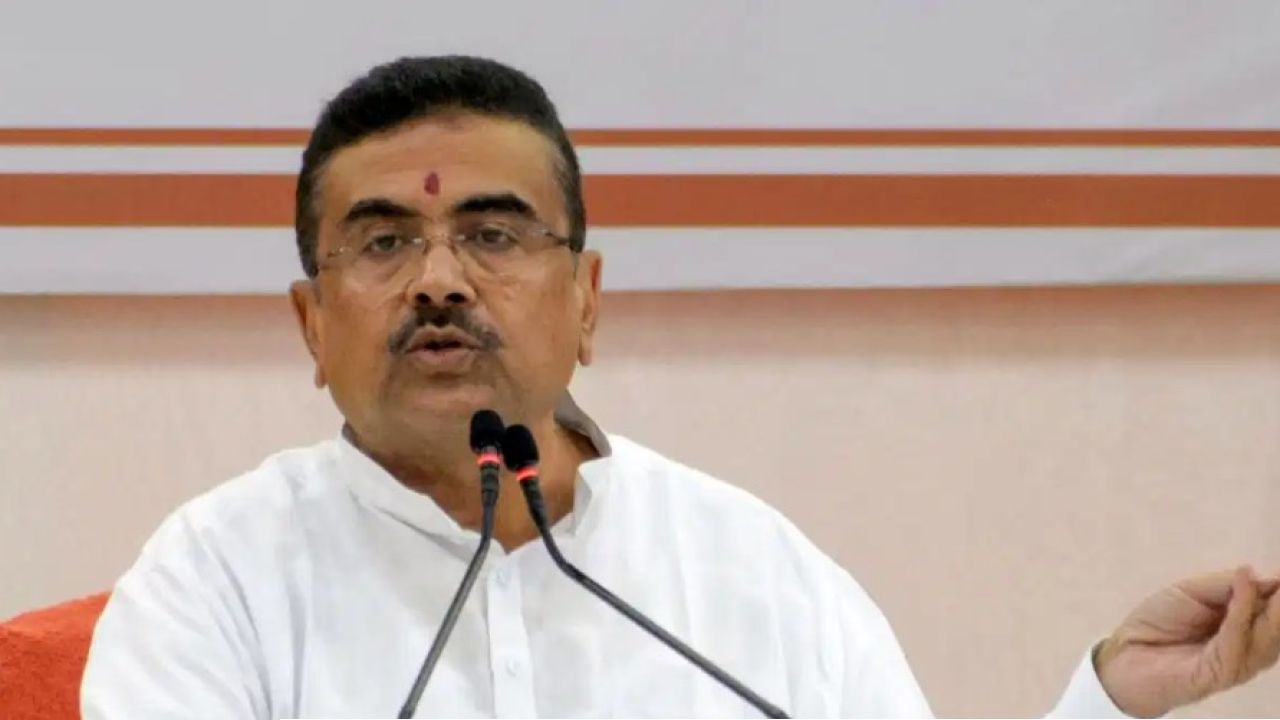 রাখিবন্ধনের পর ফের যাদবপুর দখলে বিরাট কর্মসূচি! মুখ্যমন্ত্রীর নেতৃত্বে ‘গেরুয়া সম্মান যাত্রা’, তোলপাড় রাজ্য রাজনীতি