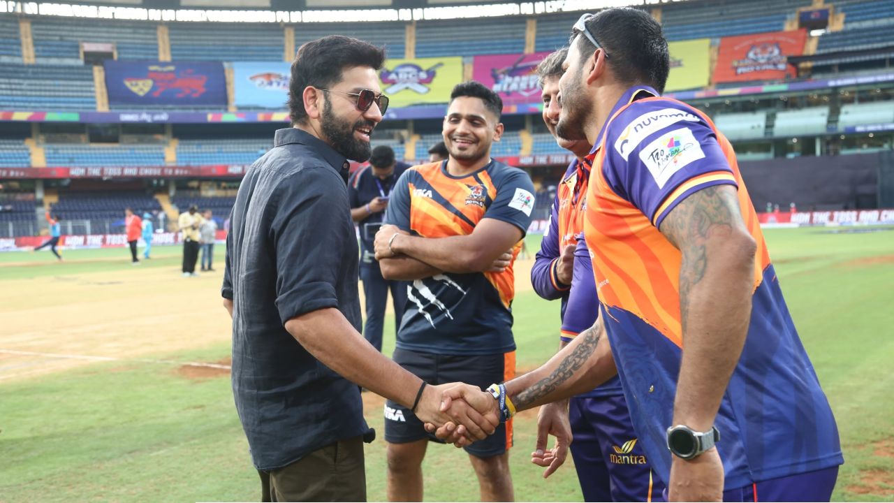 Rohit Sharma : পাখির চোখ ২০২৭ বিশ্বকাপ? জল্পনার মাঝেই নীরবতা ভাঙলেন হিটম্যান