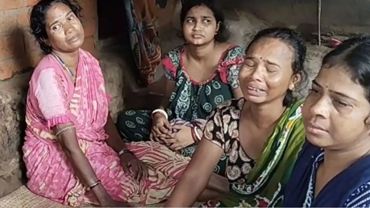 Custodial Death: থানার শৌচাগারে গলায় ফাঁস! চন্দ্রকোণায় পুলিশ হেফাজতে বন্দির রহস্যমৃত্যুতে তুঙ্গে চাঞ্চল্য