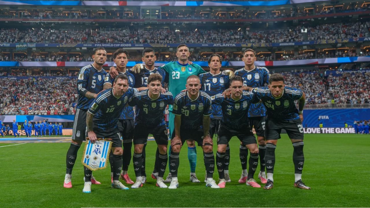 Lionel Messi farewell match: নীল-সাদা জার্সিতে 'শেষ নাচ', বুয়েনস আয়ার্সে মহানায়ক মেসি!