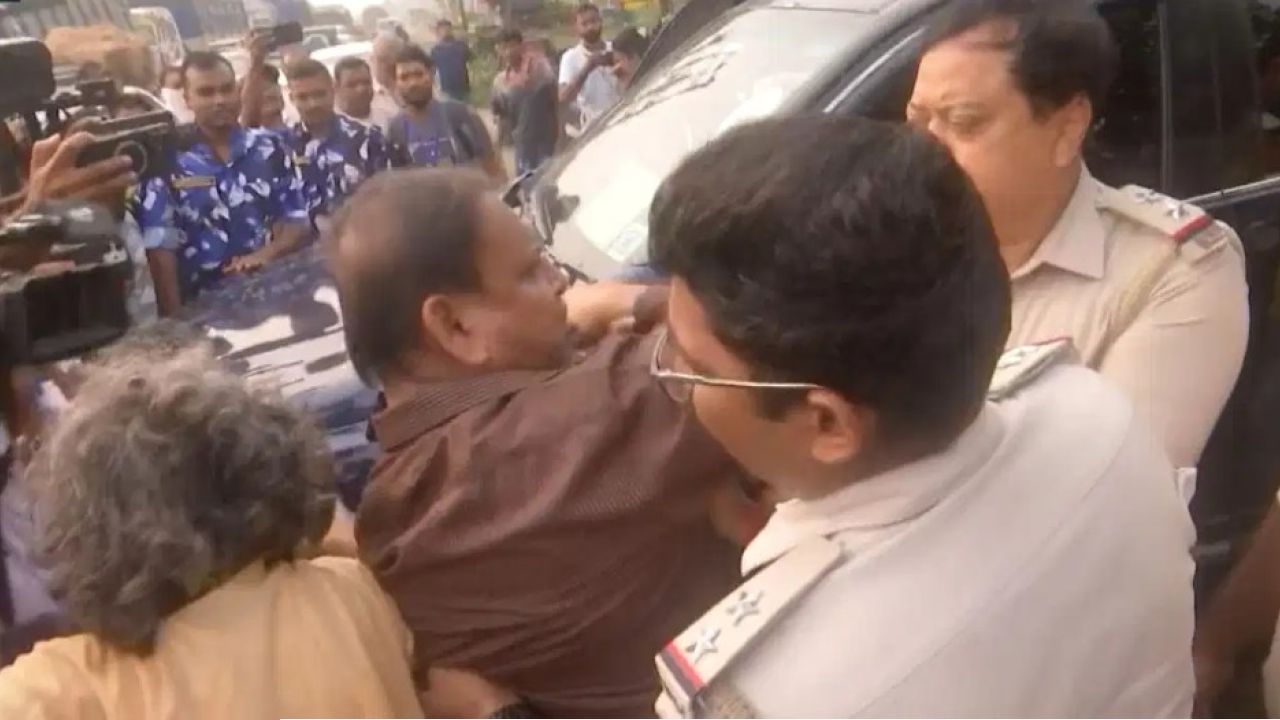 Humayun Kabir Arrested: কুকথার পরেই ধুন্ধুমার! রেজিনগরে পুলিসকে হুমকি দিয়েই সোজা শ্রীঘরে হুমায়ুন, ‘মুগুর’ হাতে রুখে দাঁড়ানোর হুঁশিয়ারিতে চরম অশান্তি!