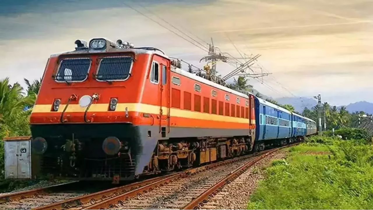 Railway Bonus: উৎসবের মরশুমে বড় প্রাপ্তি রেলকর্মীদের, কেন্দ্রের সিদ্ধান্তে কতটা স্বস্তি মিলবে? 