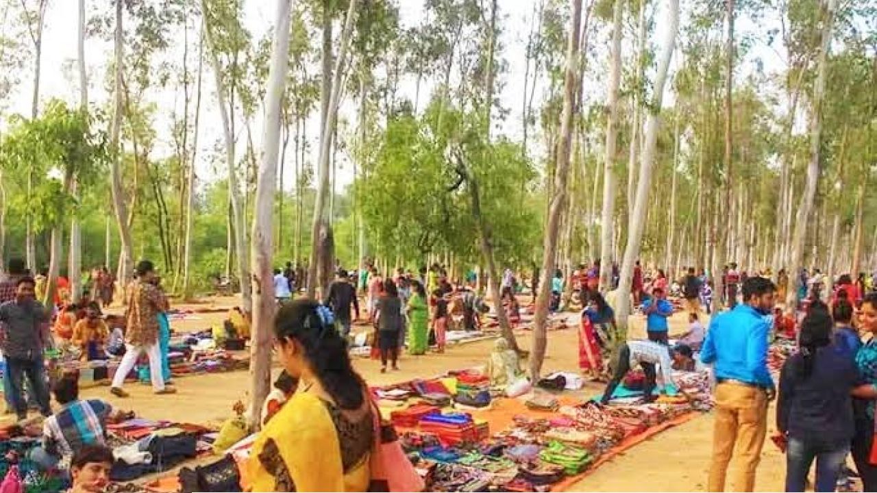  Sonajhuri Haat: পুজোয় শান্তিনিকেতন যাওয়ার প্ল্যান? বন্ধ সোনাঝুরি হাট, কেন এই সিদ্ধান্ত প্রশাসনের?