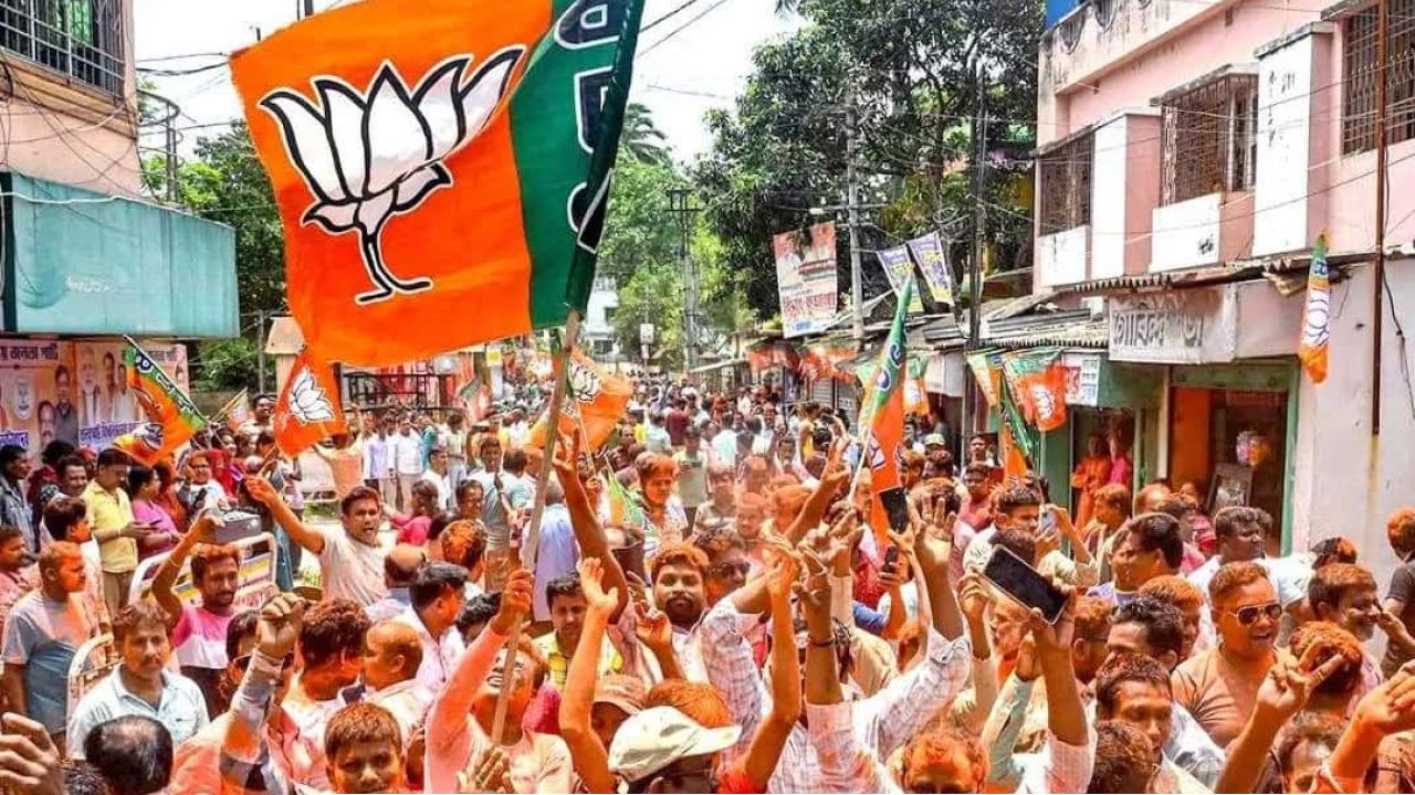 Bengal byelection results: নন্দীগ্রামে রেকর্ড জয়ের পথে হাসিরানি, প্রথমবার রেজিনগর দখলের পথে বিজেপি